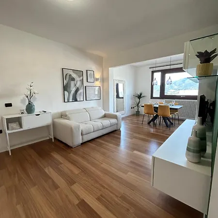 Apartment Luce